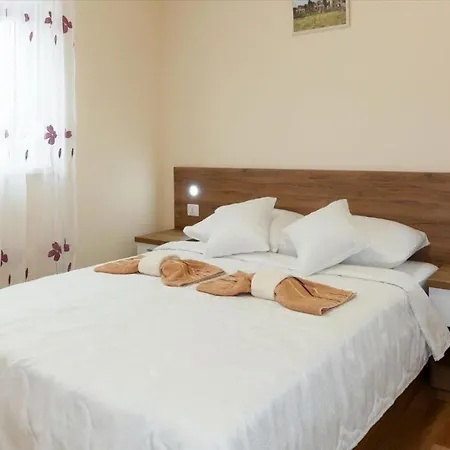 Semesterbostad Amaya *